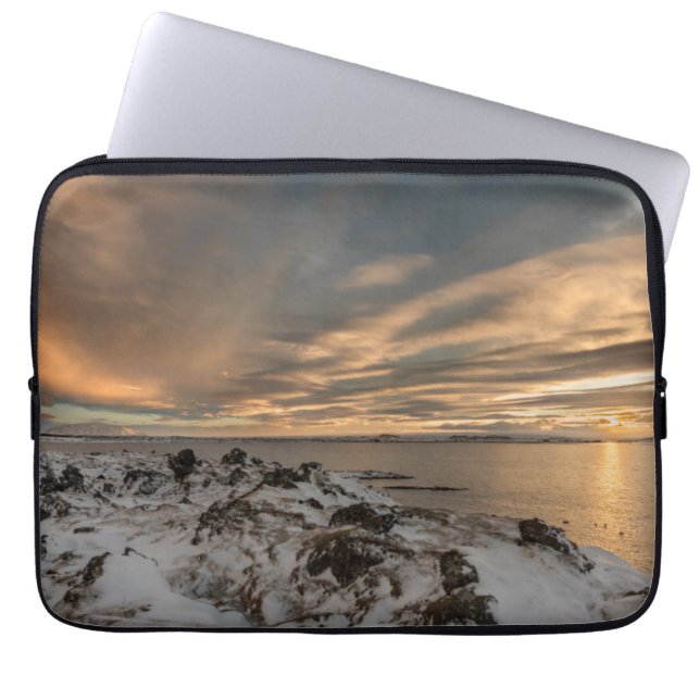 Solnedgång över sjön Myvatn, Island Laptop Fodral (Framsidan)