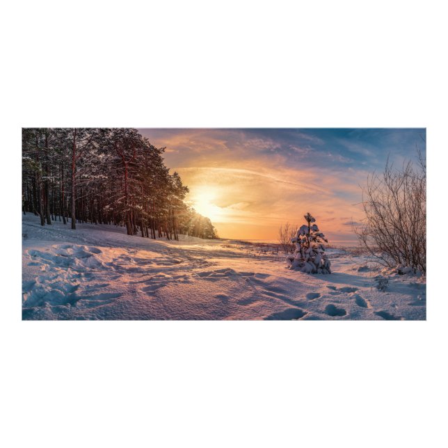 Solnedgång över snöig vinter havskust fototryck (Framsidan)