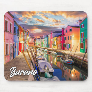 Solnedgång över staden Burano, Italien Musmatta