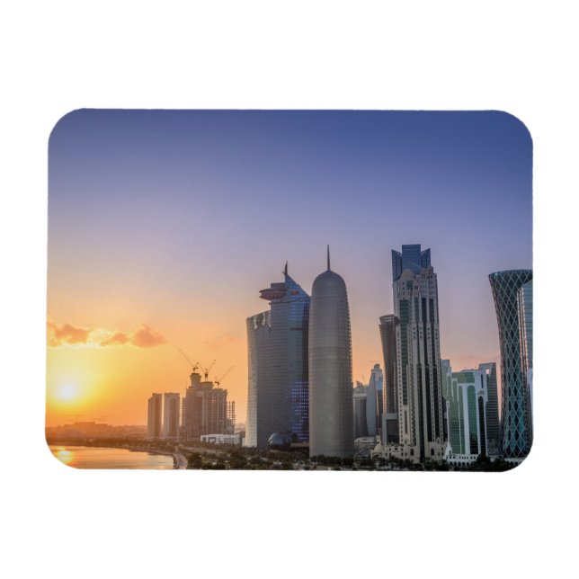 Solnedgång över staden Doha, Qatar Magnet (Horisontell)