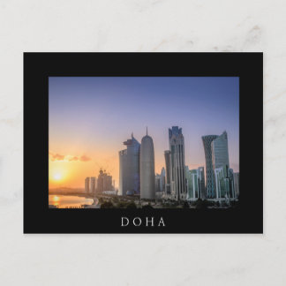 Solnedgång över staden Doha, Qatar Vykort