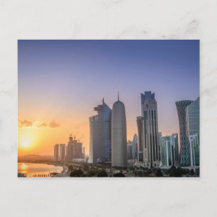 Solnedgång över staden Doha, Qatar Vykort
