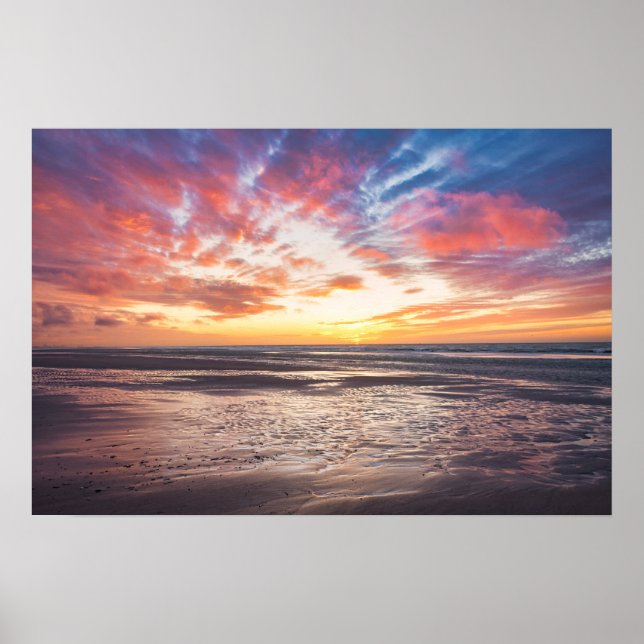 Solnedgång över strand och hav poster (Framsidan)