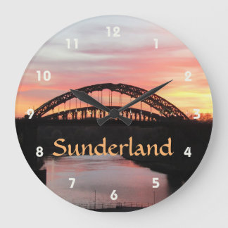 Solnedgång över Sunderland Wearmouth Bridge Stor Klocka