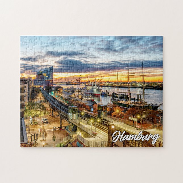 Solnedgång över vackra Hamburg, Tyskland Pussel (Horisontell)
