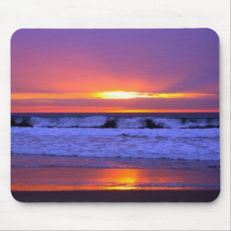 Solnedgång över vatten musmatta