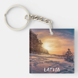 Solnedgång över vinterhavet kusten