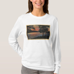 Solnedgång på Big Bear sjön T Shirt