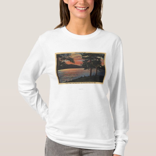 Solnedgång på Big Bear sjön T Shirt (Framsida)