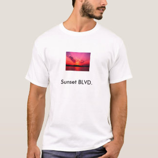 Solnedgång solnedgångBLVD. Tee