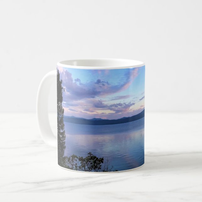Solnedgång vid Crescent Sjö, ELLER Kaffemugg (Framsida vänster)