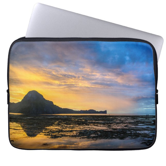 Solnedgång vid El Nidos vik Laptop Fodral (Framsidan)