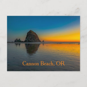 Solnedgång vid Haystack Sten på Cannon Beach, Oreg Vykort