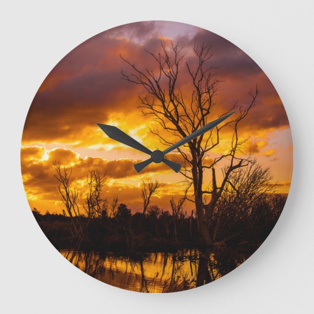 Solnedgång vid sjö stor klocka (Framsida)