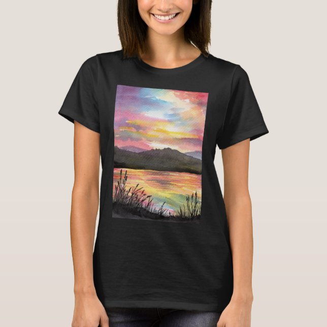 Solnedgång vid Sjö T Shirt (Framsida)