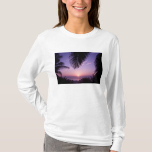 Solnedgång vid West End, Cayman Brac, Caymanöarna, Tee Shirt