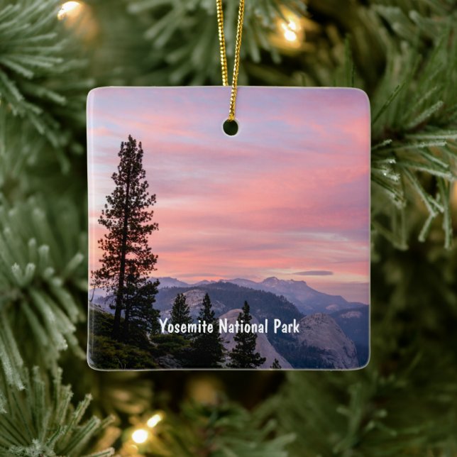 Solnedgång vid Yosemite Julgransprydnad Keramik (Träd)