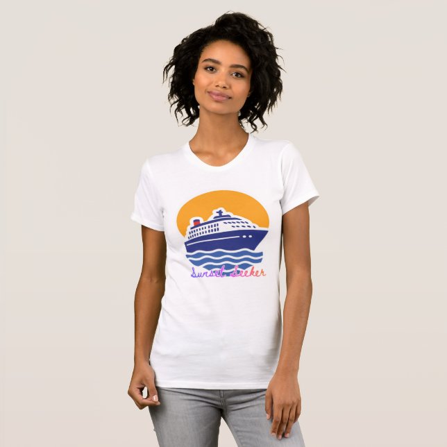 Solnedgångsjakten Kryssningsfartyg T-shirt (Hel framsida)