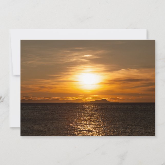 Solnedgångslandskapsfoto (Framsida)