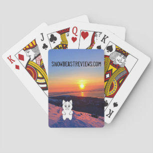Solnedgångsnöbeasten granskar att leka kort spel kort