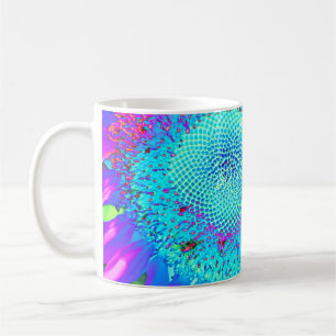 Solrofoto med blå rosa-funky kaffemugg