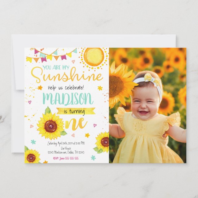Solros 1-års födelsedagsfotoinbjudan för en flicka inbjudningar (Framsida)