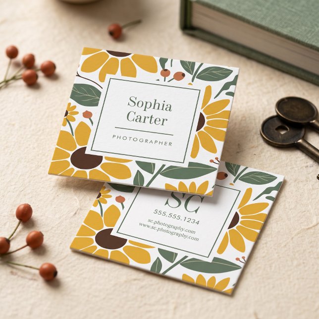 Solros blomsterram fyrkantigt visitkort (Simulated business cards on table)
