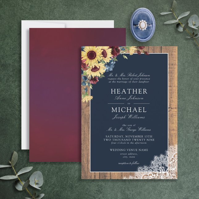 Solros Burgundy Navy Blue Wood Script Bröllop Inbjudningar (Skapare uppladdad)