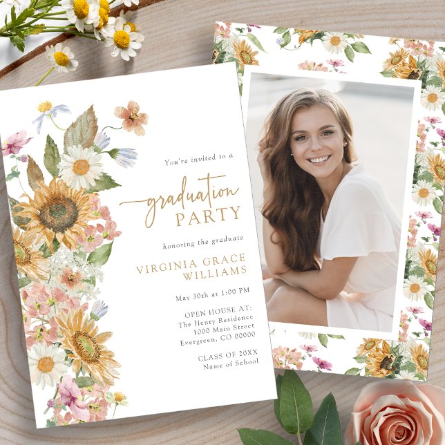 Solros Examensfest Inbjudningar (Watercolor Sunflower Photo Graduation Party Invitation by Painted Paperie
)