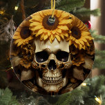 Solros Guld Skull Julgransprydnad Keramik<br><div class="desc">Den här designen kan vara personlig om du väljer Redigera design. Du kan också överföra till andra objekt. Kontakta mig på colorflowcreations@gmail.com eller använda alternativet chatta överst på sidan om du vill ha den här designen på en annan produkt eller behöver hjälp med den här designen. Se mer av mina...</div>