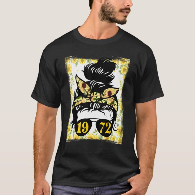 Solros Mamma, född 1972,  dagsvatt T Shirt (Framsida)