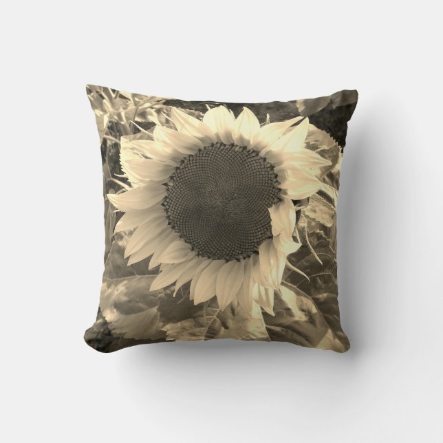 Solros Sepia Bloom Pillow Kudde (Framsida)