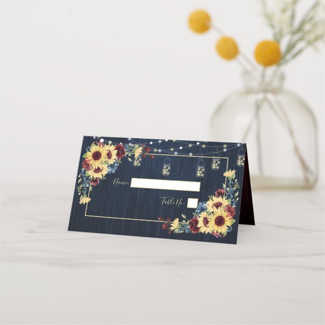 Solrosflottan Blue Burgundy Wood Blommigt Bröllop Placeringskort (Framsida)