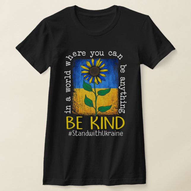 Solrossen, ukrainska Flagga - var vänliga mot Ukra T Shirt (Laydown)