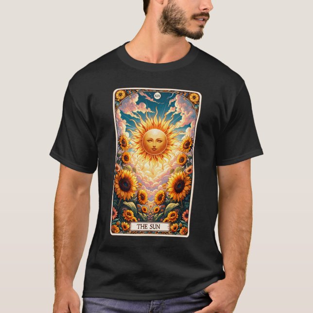 Solrossolrosestetik för Sol Tarot Card T Shirt (Framsida)
