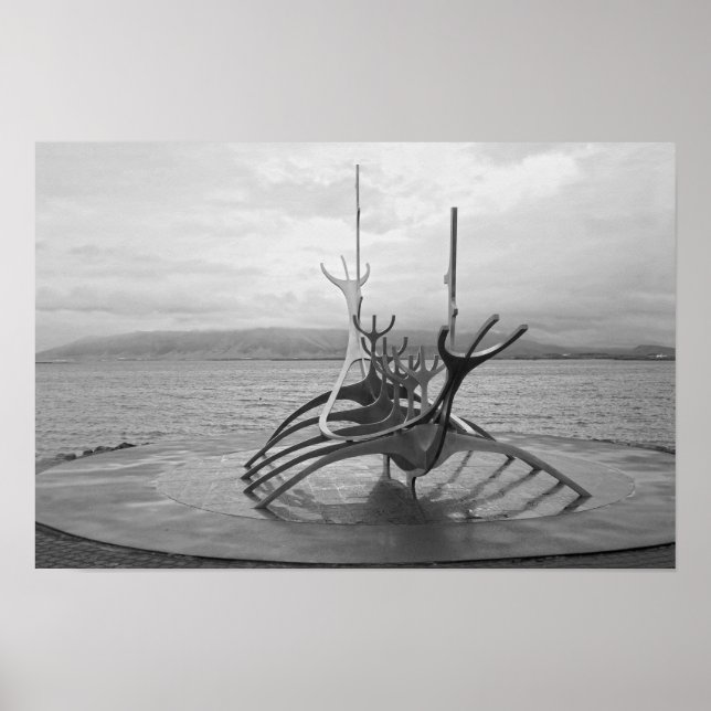 Solseglare Skulptur, Reykjavik, Island, S/V Poster (Framsidan)