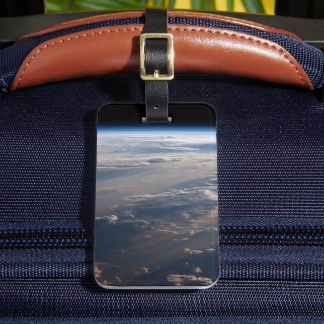 Solskaster Long Shadows over Philippine Sea Bagagebricka (Framsida Insitu 2)