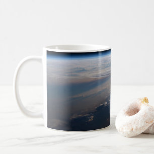 Solskaster Long Shadows over Philippine Sea Kaffemugg