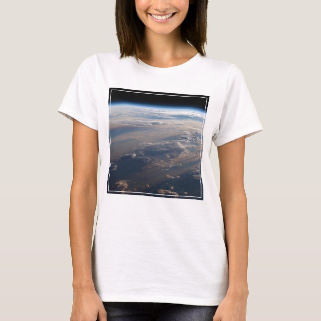 Solskaster Long Shadows over Philippine Sea T Shirt (Framsida)
