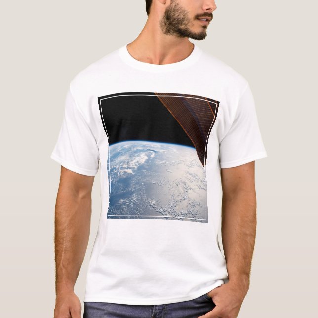 Solstrålar utanför Stilla havets Vatten T Shirt (Framsida)