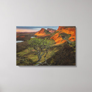 Soluppgång i Quiraingberg på Skye, Skottland Canvastryck