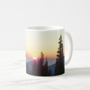 Soluppgång i skogen i Rocky Mountain Kaffemugg