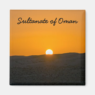 Soluppgång i Wahiba Sands-öknen i Oman Magnet