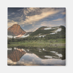Soluppgång och reflektion, Glacier National Park, Magnet