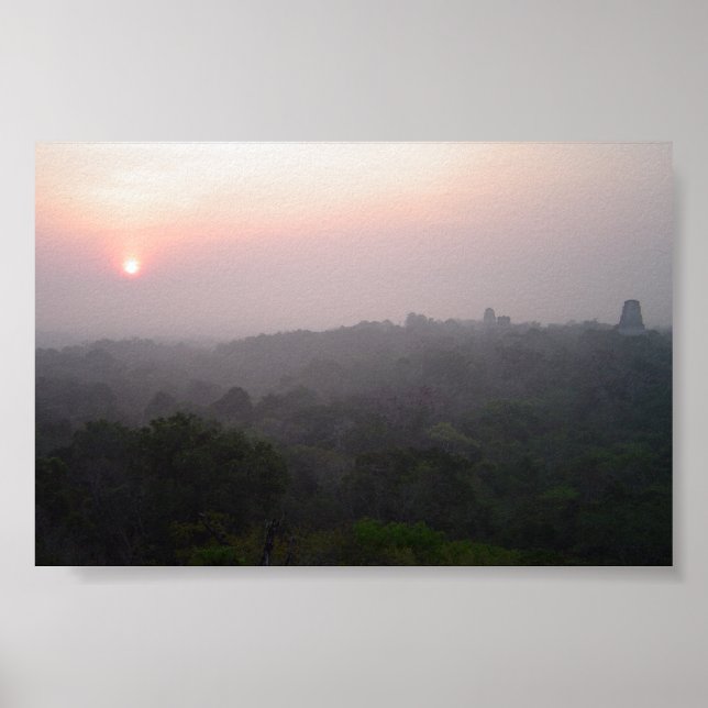 Soluppgång över Tikal Poster (Framsidan)