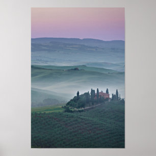 Soluppgång över Tuscany den vertikala affischen Poster