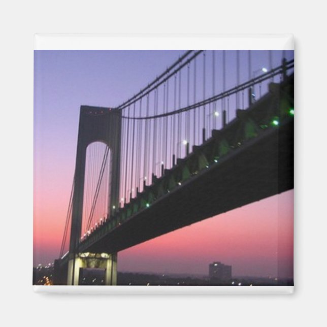 Soluppgång över Verranzano Magnet (Framsidan)