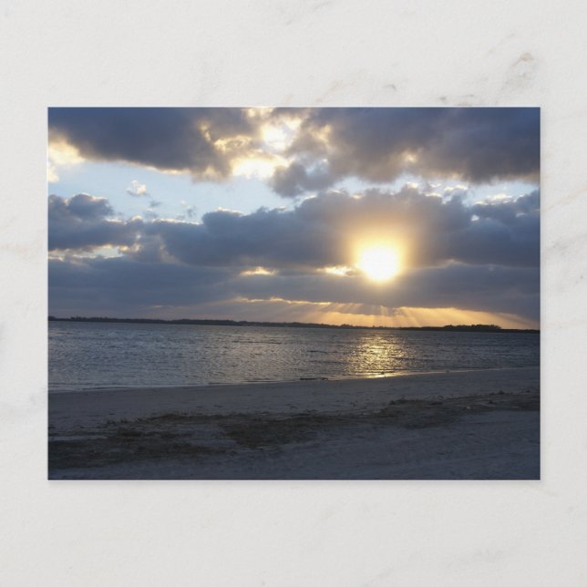 Soluppgång över vykort för vatten (Framsida)
