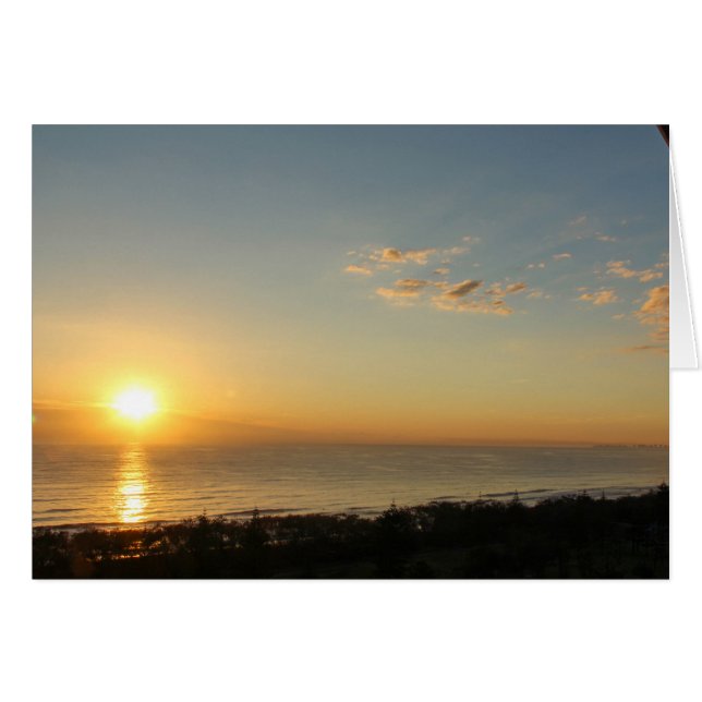 Soluppgång på bred strand hälsningskort (Framsidan Horizontal)