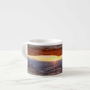 Soluppgång på Mesa-bågen, Canyonlands nationalp Espressomugg
